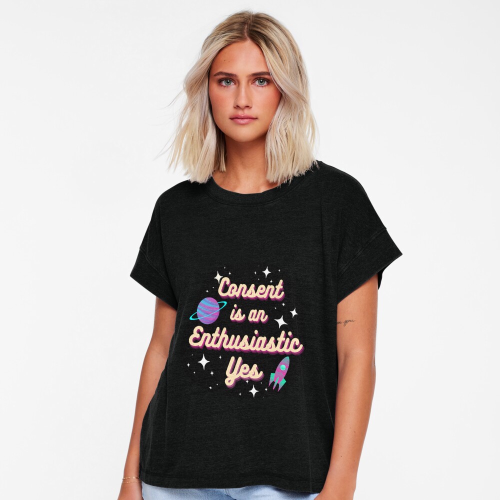 Aperçu de l'œuvre T-shirt décontracté créée et vendue par RedJacq.