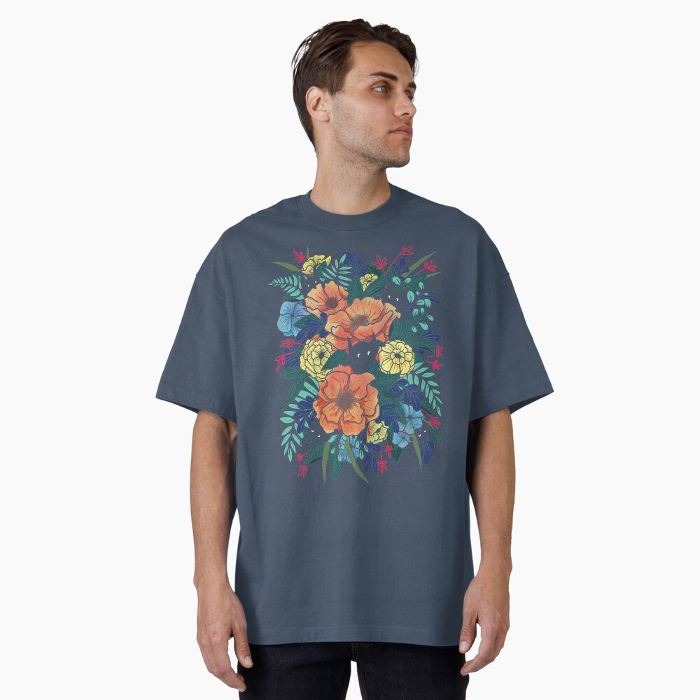 Artikel-Vorschau von Oversized T-Shirt, designt und verkauft von littleclyde.