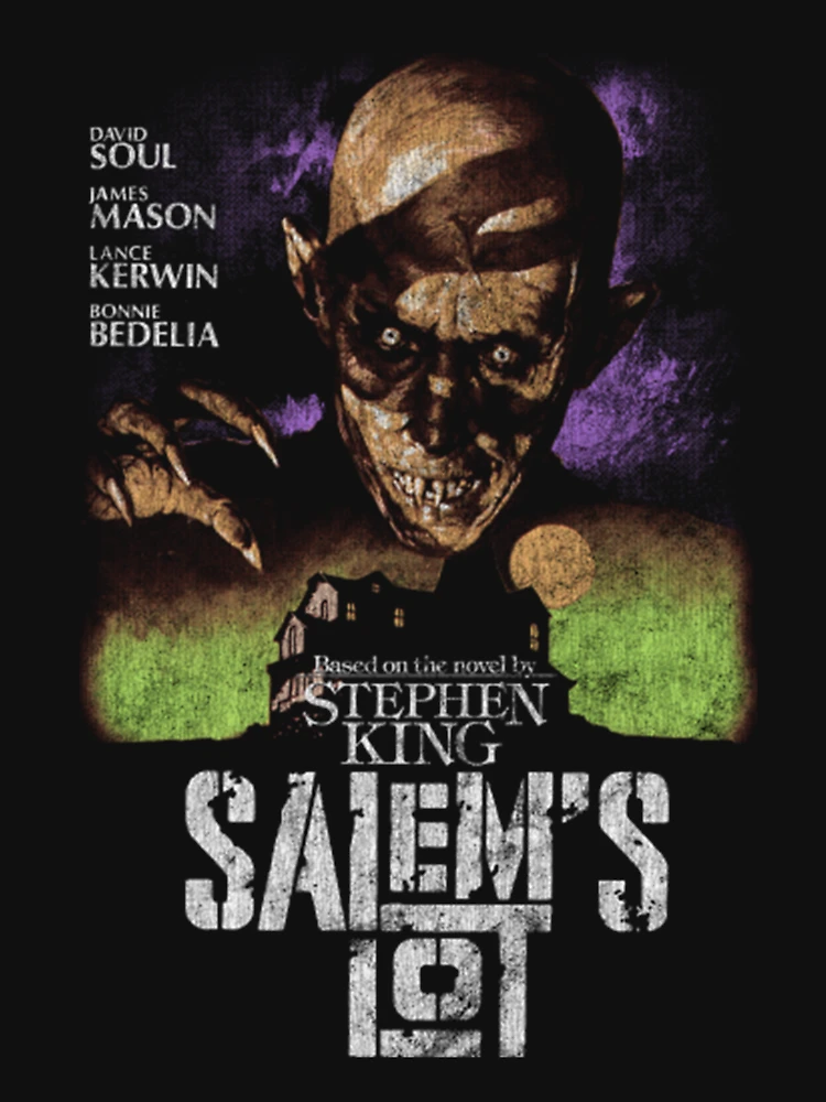 Aperçu 7 sur 7. T-shirt essentiel avec l'œuvre Salems Lot NewwShirtSalem's Lot, Stephen King, Horror Classic créée et vendue par WyenaCamper.