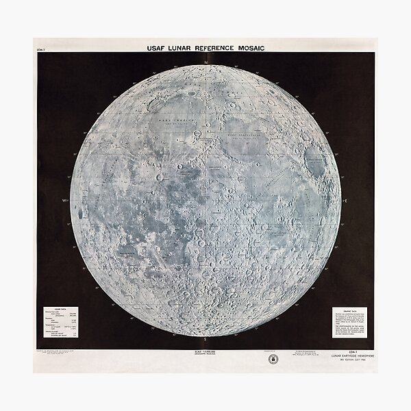 Aperçu de l'œuvre Carte de la Lune Lunaire Vintage, 1960s créée et vendue par Vintage Wall Art.