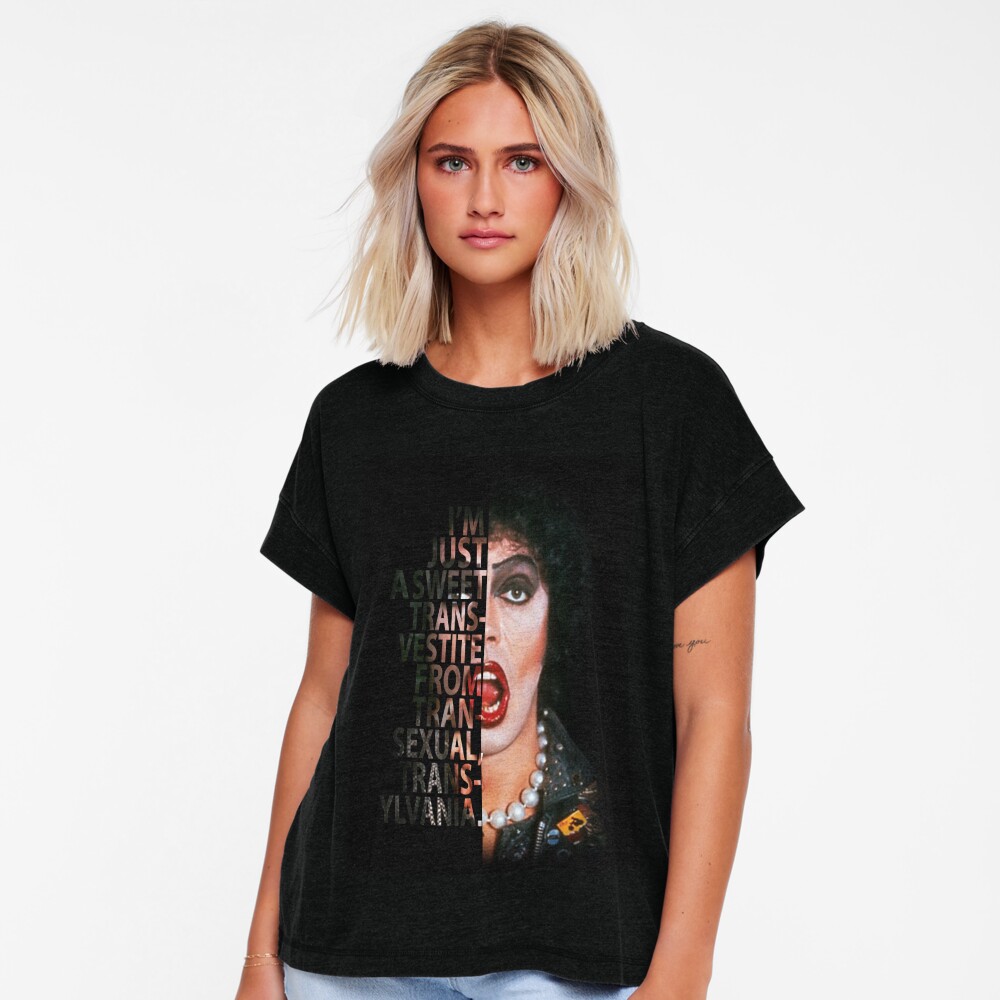Aperçu de l'œuvre T-shirt décontracté créée et vendue par kcgfx.