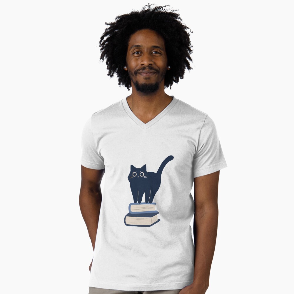 Vista previa del artículo con la obra «Camiseta de cuello en V», diseñado y vendido por indiebookster.