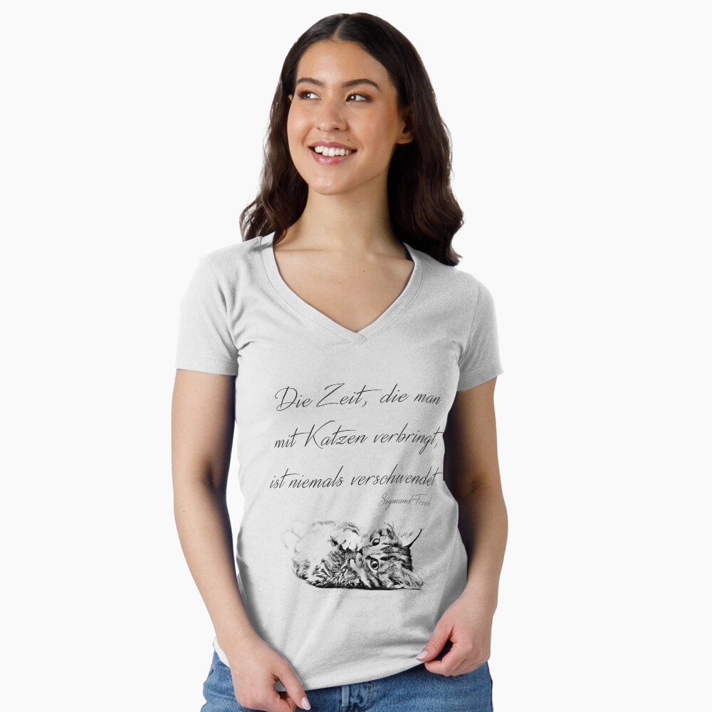 Artikel-Vorschau von Tailliertes T-Shirt mit V-Ausschnitt, designt und verkauft von GNDesign.