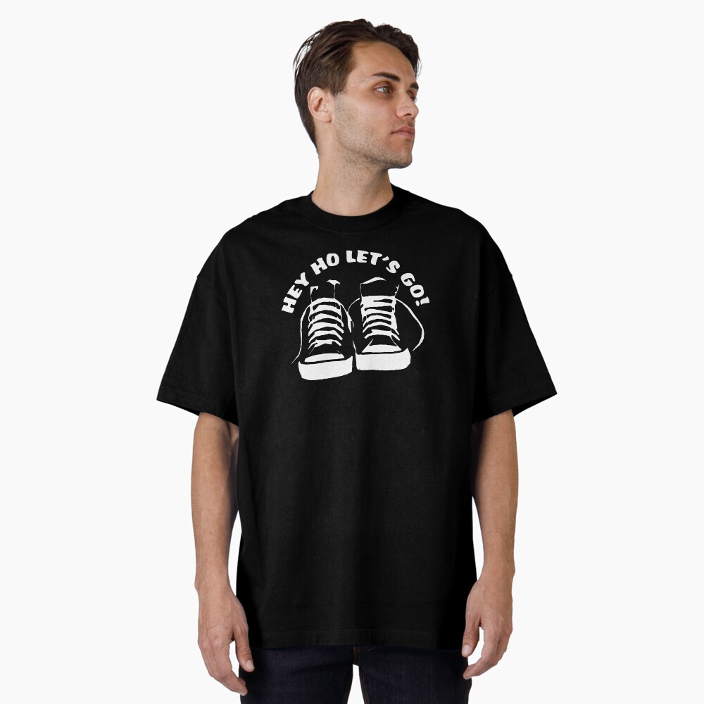 Vista previa del artículo con la obra «Camiseta oversize», diseñado y vendido por BobbyG305.