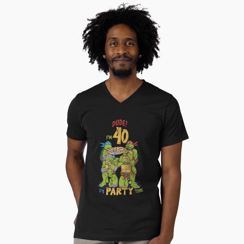 Aperçu de l'œuvre T-shirt col V créée et vendue par FifthSun.