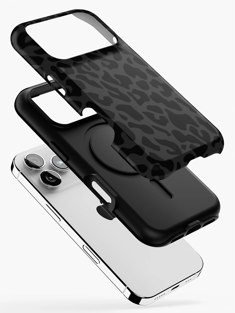 Imagen 2 de 4, Funda de iPhone con la obra estampado de leopardo negro, diseñada y vendida por Gossip Rag.