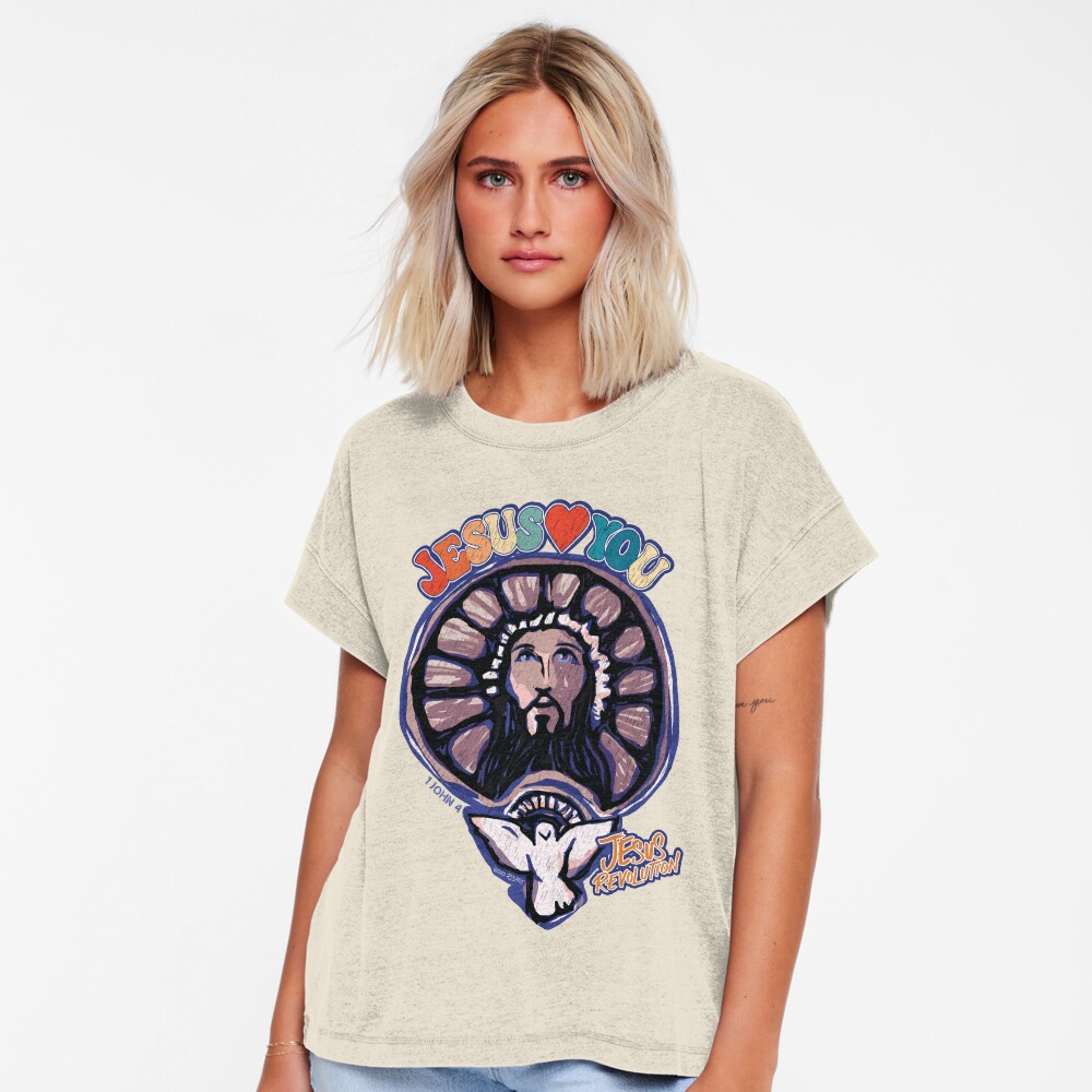 Artikel-Vorschau von Locker geschnittenes T-Shirt, designt und verkauft von miyagifactory.