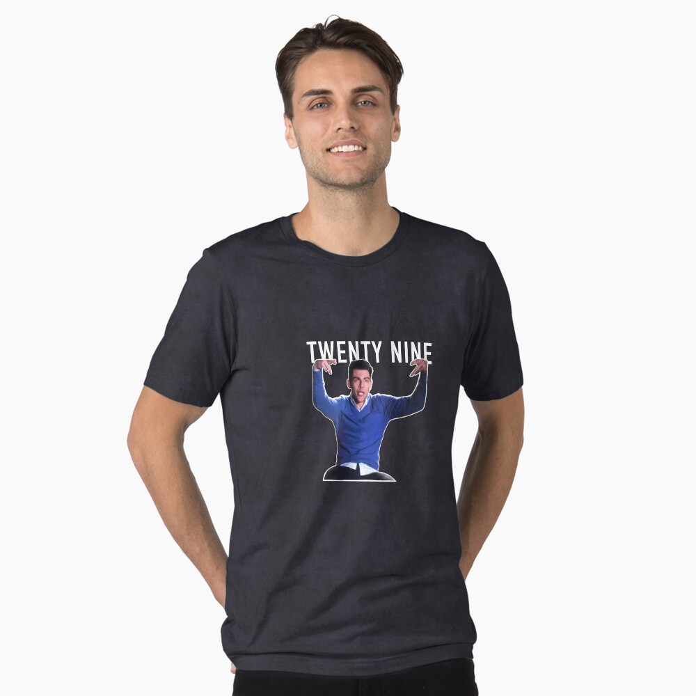 Aperçu de l'œuvre T-shirt délavé vintage créée et vendue par favthingsonline.