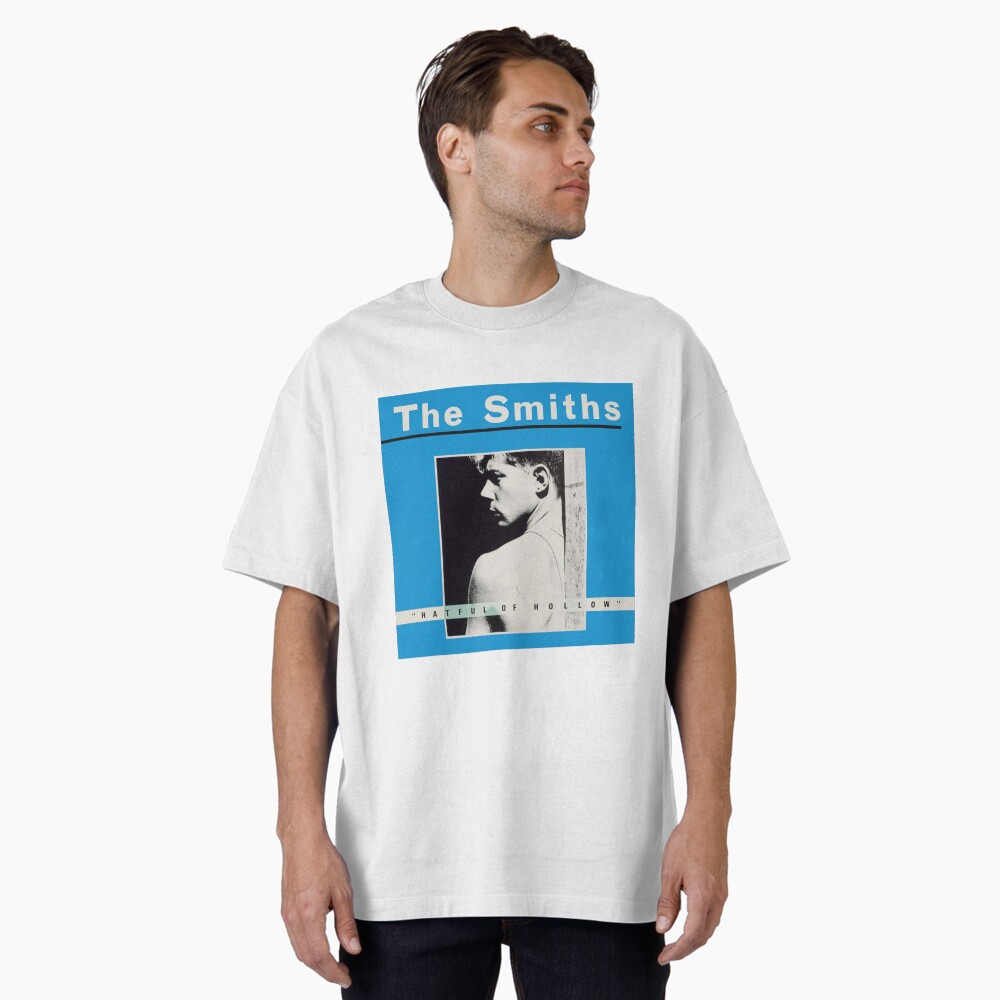 Aperçu de l'œuvre T-shirt oversize créée et vendue par MarianoBatz.