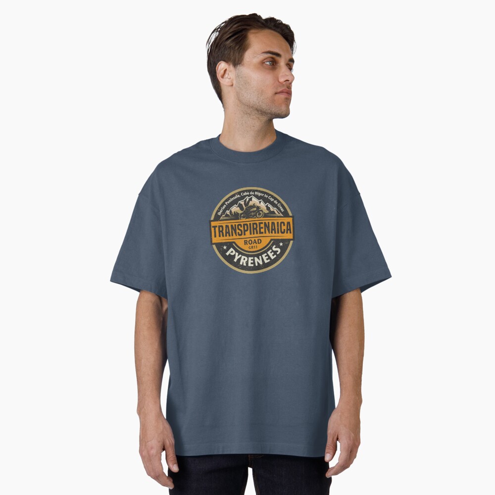 Vista previa del artículo con la obra «Camiseta oversize», diseñado y vendido por studio838.