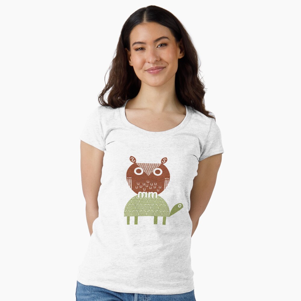 Vista previa del artículo con la obra «Camiseta entallada de cuello ancho», diseñado y vendido por Scott Partridge.