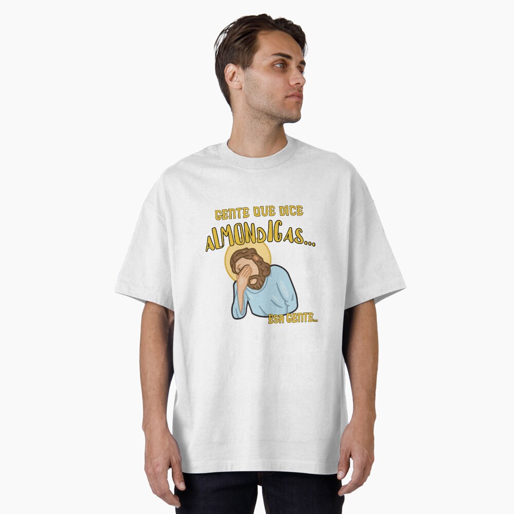 Vista previa del artículo con la obra «Camiseta oversize», diseñado y vendido por kami-zzetas.
