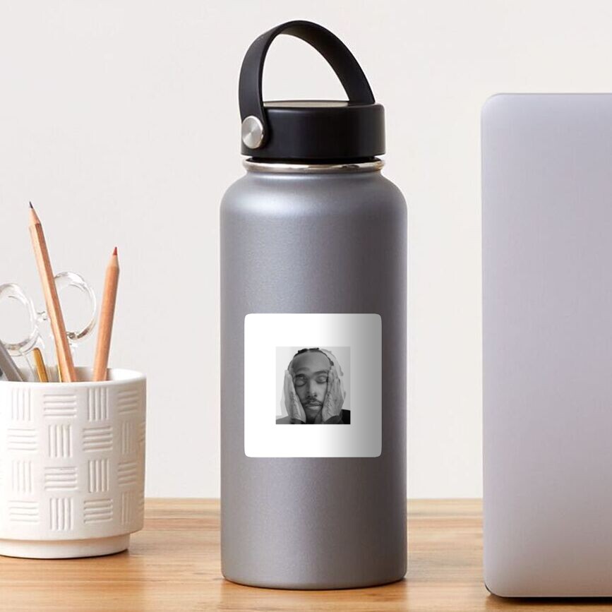 Aperçu de l'œuvre Sticker fini brillant créée et vendue par mayalaferla.