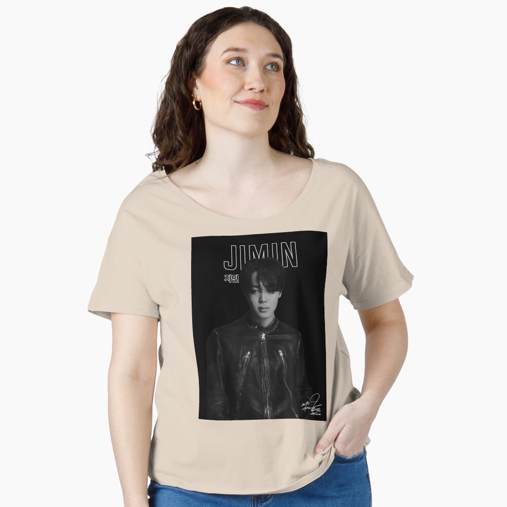 Vista previa del artículo con la obra «Camiseta ancha», diseñado y vendido por K-Dreams.