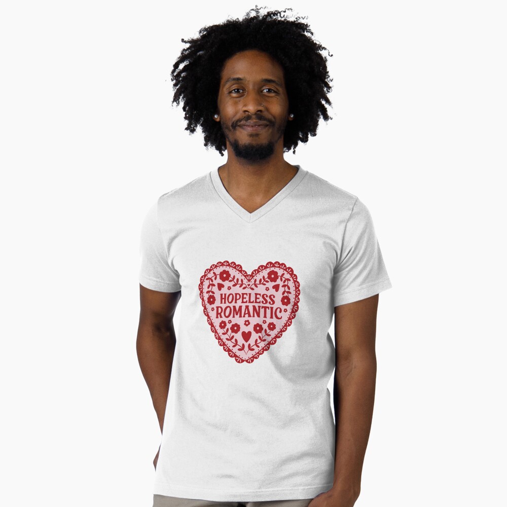 Vista previa del artículo con la obra «Camiseta de cuello en V», diseñado y vendido por indiebookster.