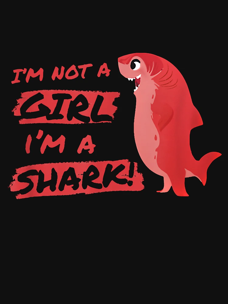 Aperçu 7 sur 7. T-shirt classique avec l'œuvre Nimona Je ne suis pas une fille Je suis un héros métamorphe requin créée et vendue par RussellWatson.