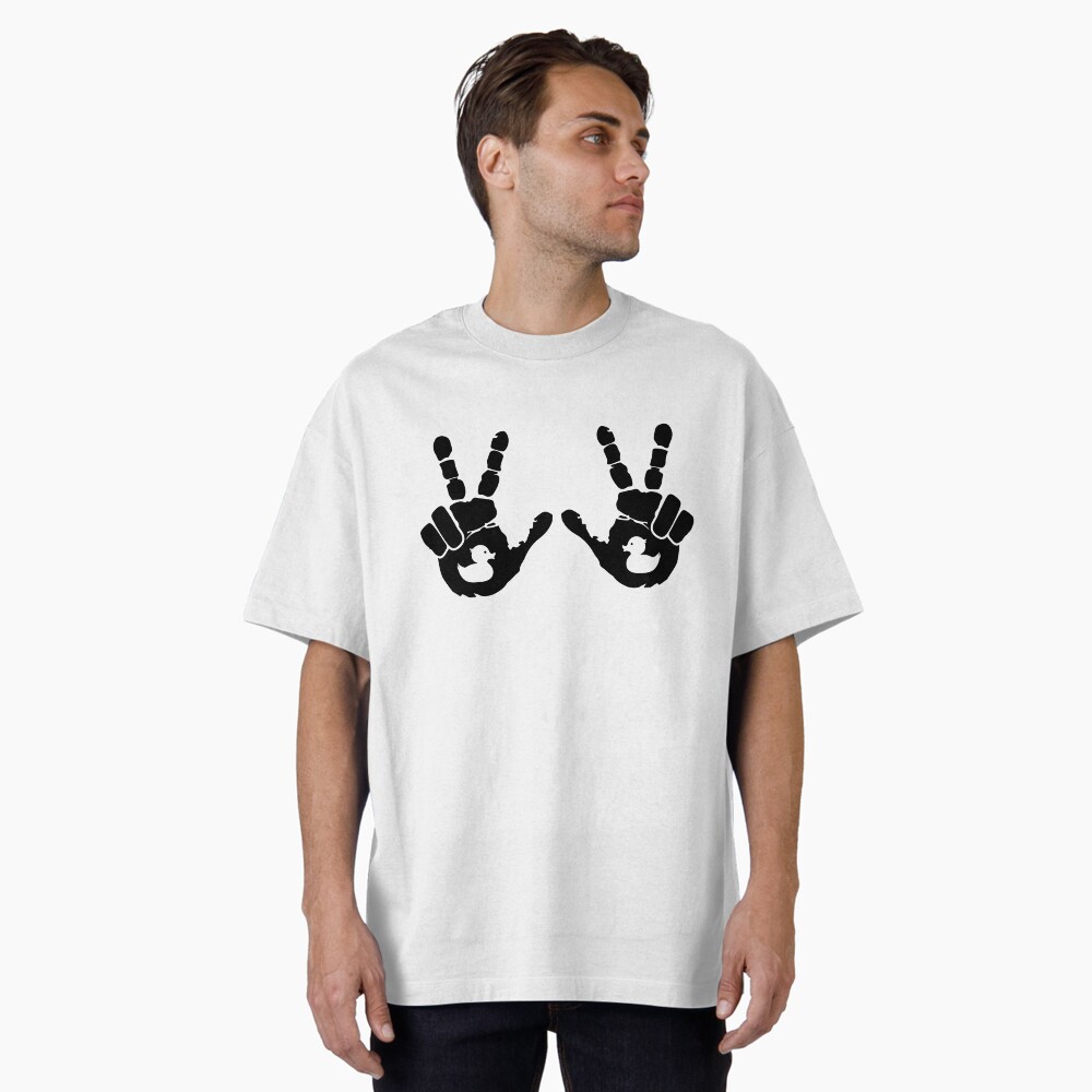 Artikel-Vorschau von Oversized T-Shirt, designt und verkauft von simmoredsign.