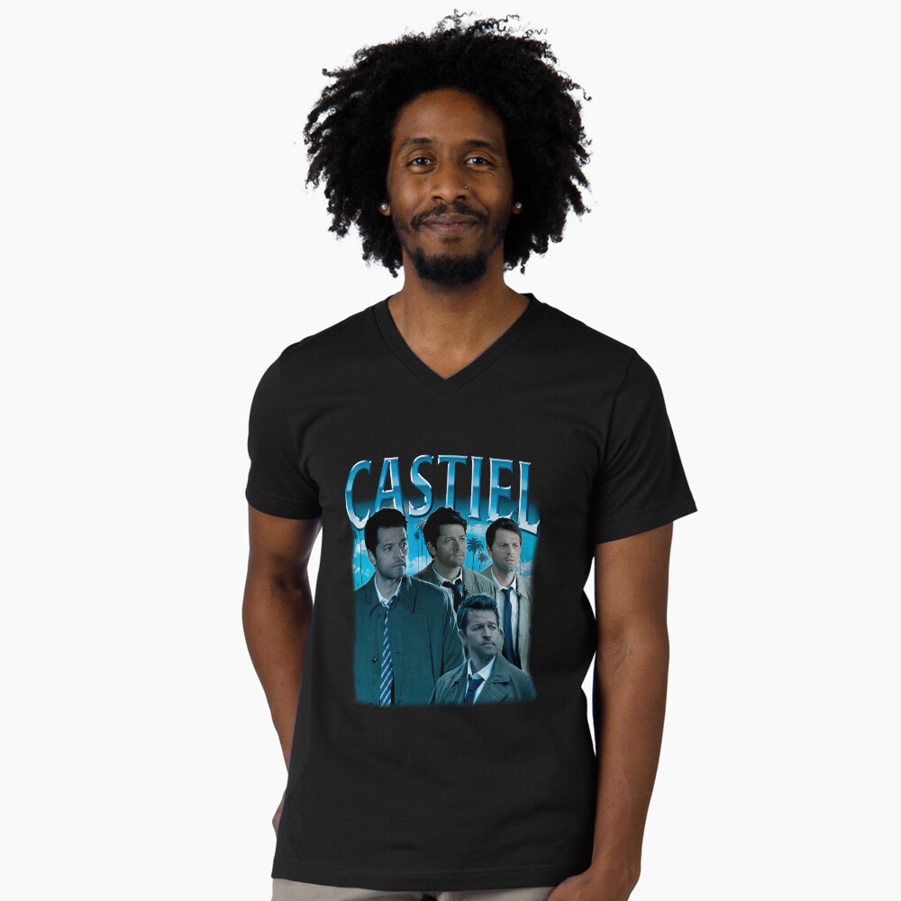 Vista previa del artículo con la obra «Camiseta de cuello en V», diseñado y vendido por MBisdnel10.