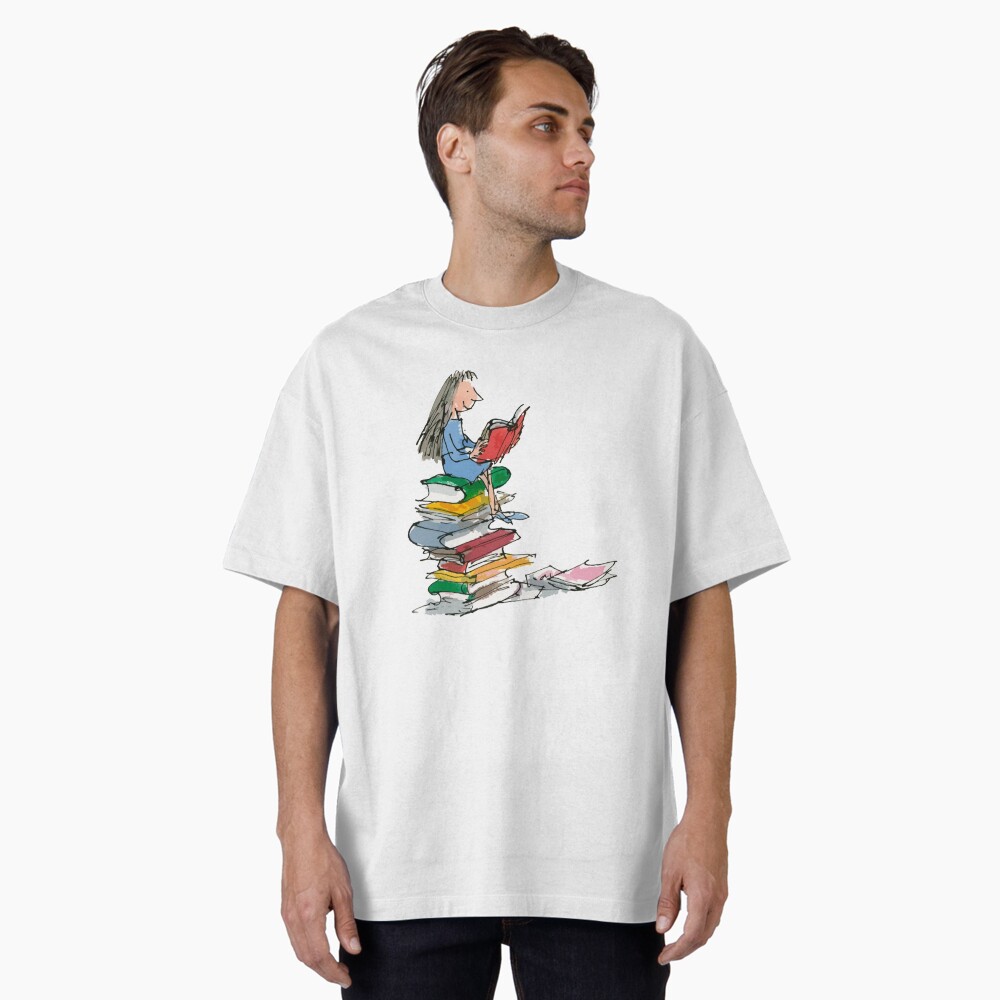 Vista previa del artículo con la obra «Camiseta oversize», diseñado y vendido por Minicatxanhhong.
