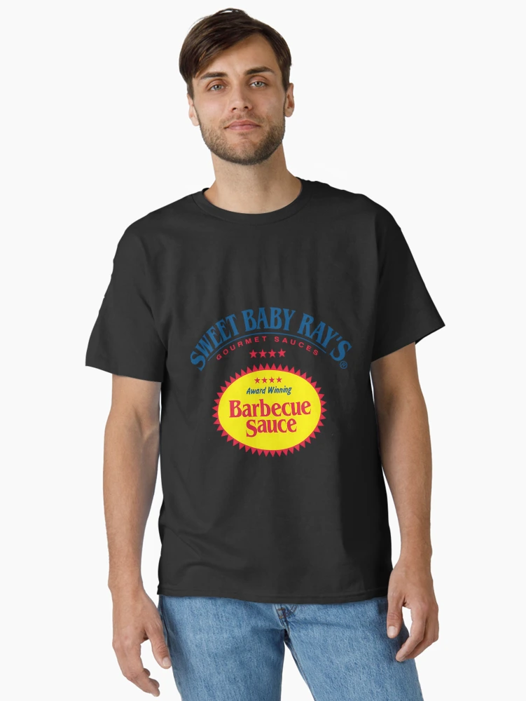 Aperçu 2 sur 7. T-shirt classique avec l'œuvre Doux Ba créée et vendue par secqtjhw87.