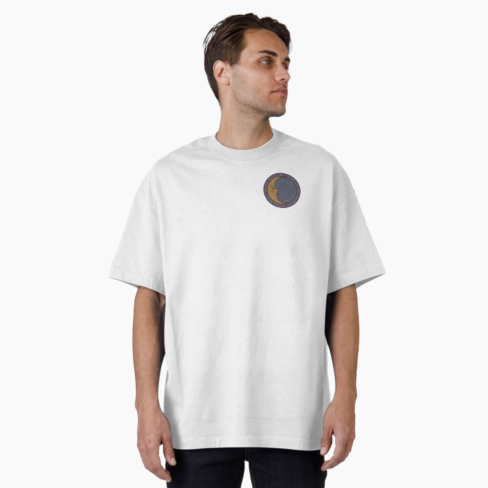 Aperçu de l'œuvre T-shirt oversize créée et vendue par mother.mother.ink.