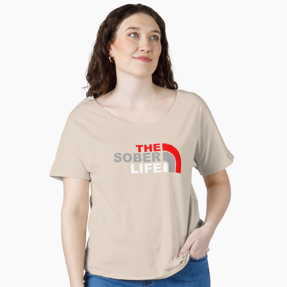 Vista previa del artículo con la obra «Camiseta ancha», diseñado y vendido por TheHelpingCat.