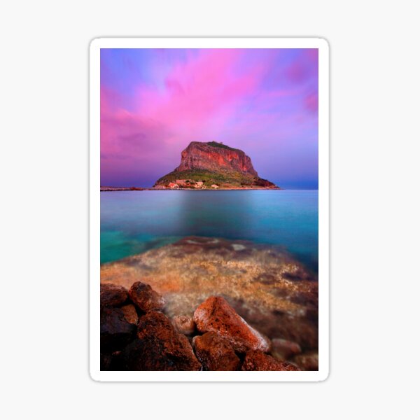 Artikelvorschau, Der Felsen von Monemvasia unter einem violetten Himmel entworfen und verkauft von Hercules Milas.