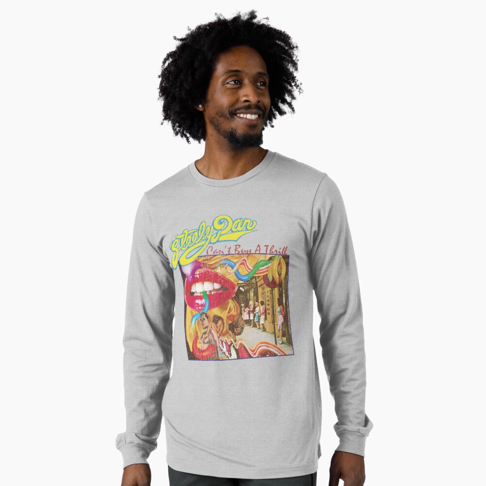 Aperçu de l'œuvre T-shirt manches longues créée et vendue par brianhillDESIGN.
