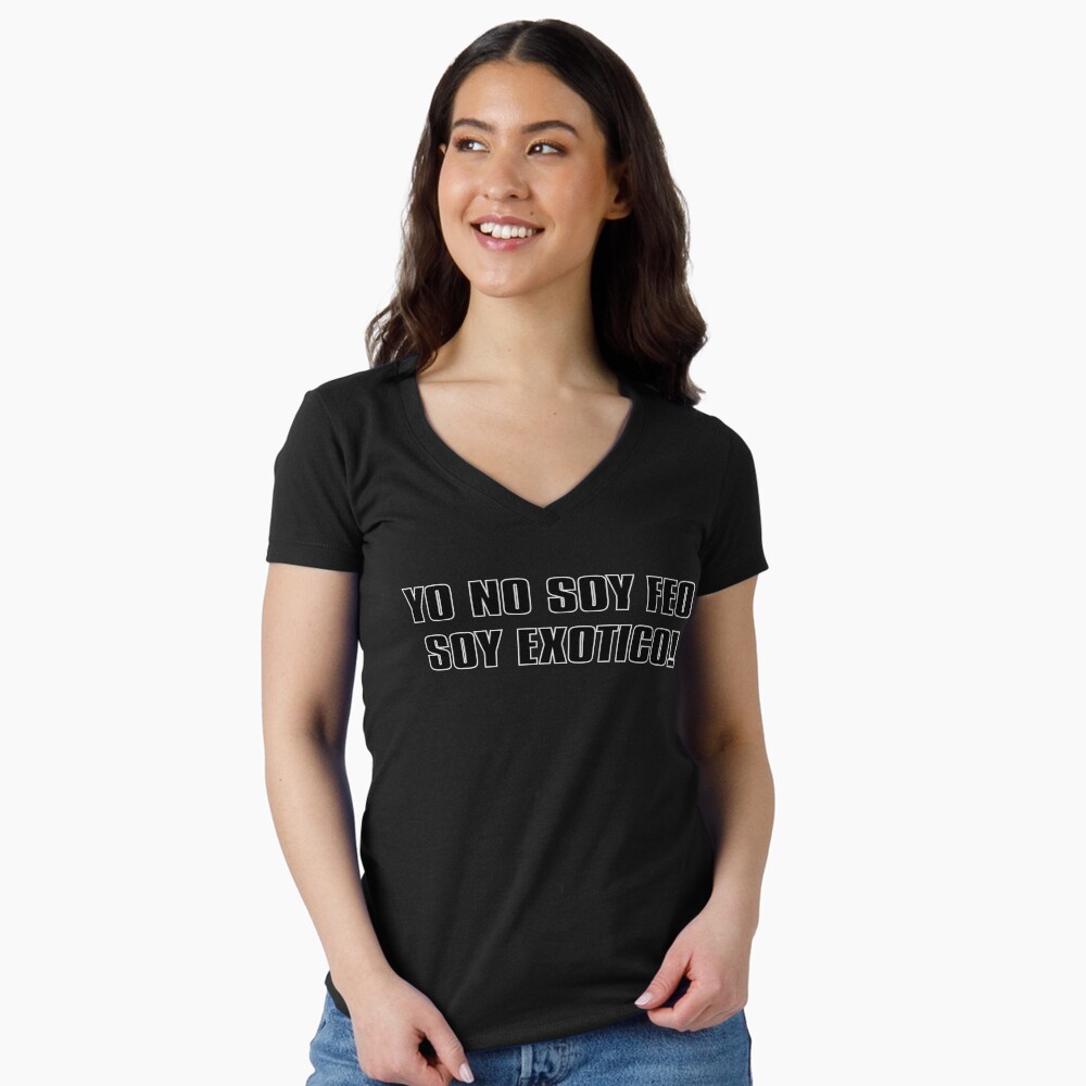 Vista previa del artículo con la obra «Camiseta entallada de cuello en V», diseñado y vendido por JohnnyPraize.