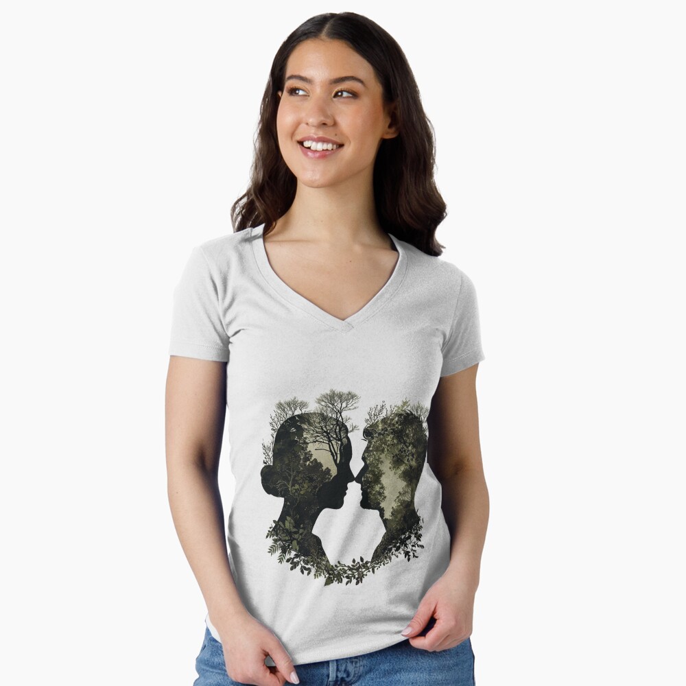 Aperçu de l'œuvre T-shirt moulant col V créée et vendue par dungeonwarriors.