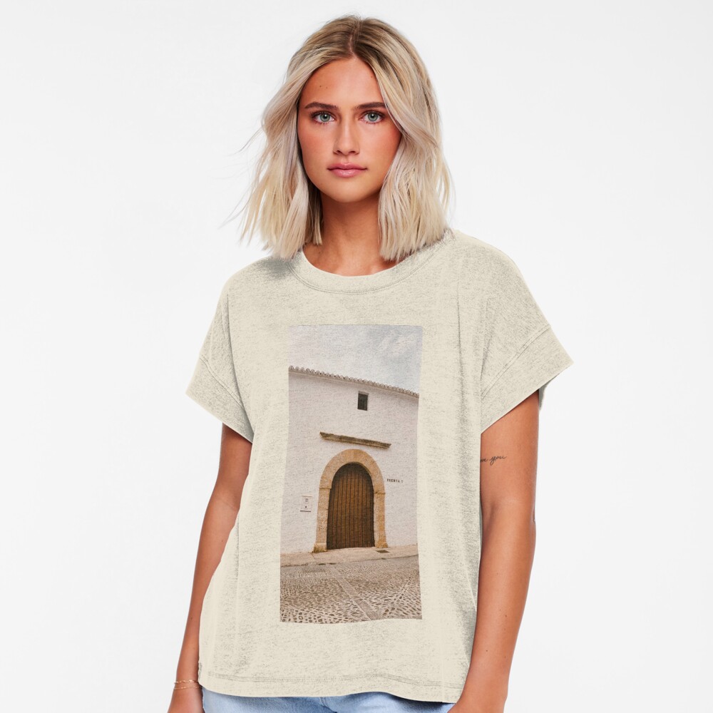 Vista previa del artículo con la obra «Camiseta relajada», diseñado y vendido por Emilia Oxelheim.