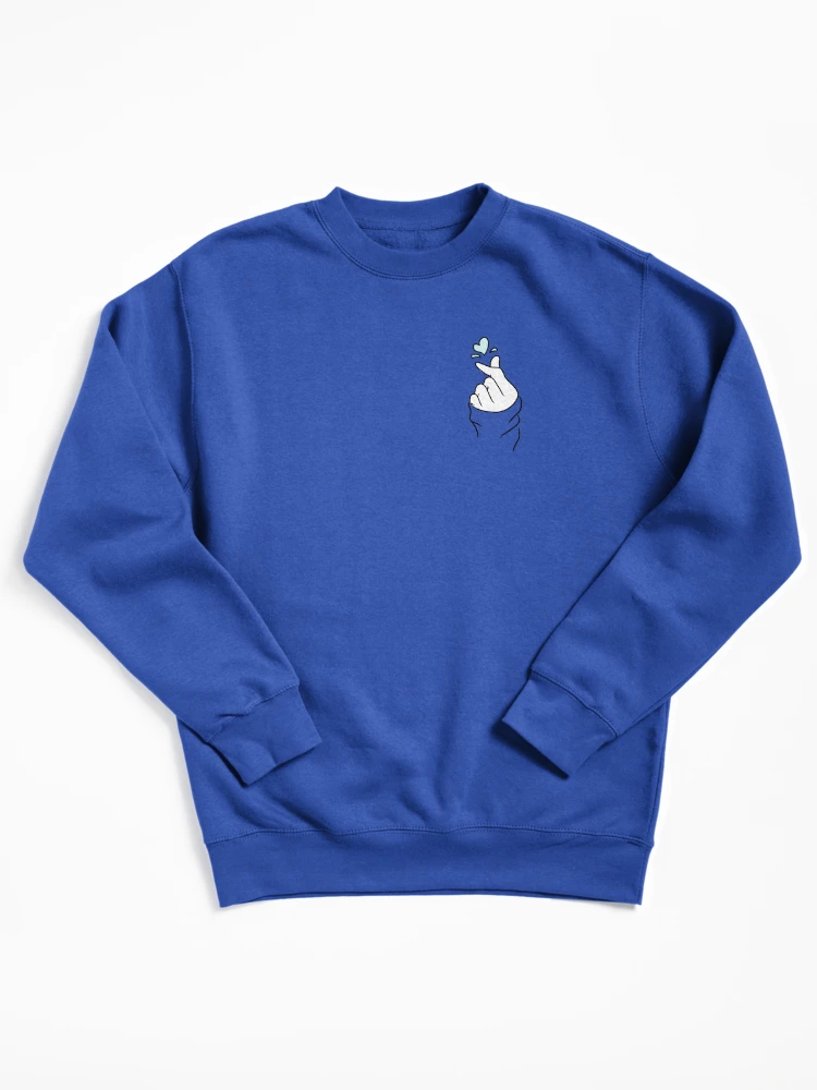 Aperçu 1 sur 6. Sweatshirt épais avec l'œuvre Coeur mignon ~ Violet pastel créée et vendue par StarlightDoodle.