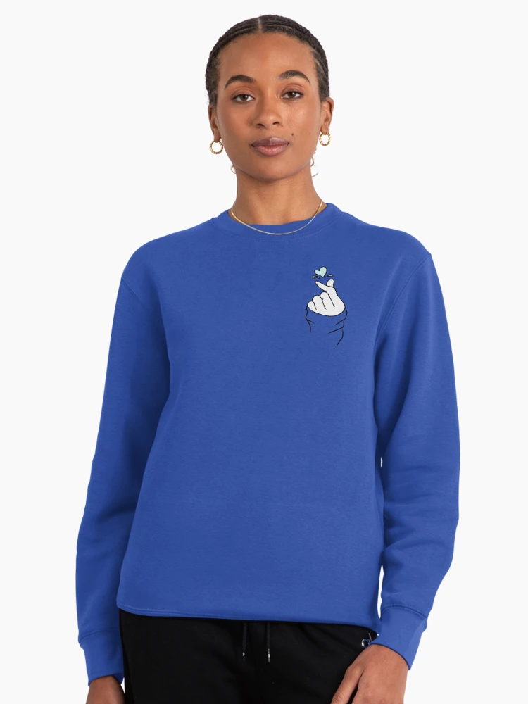Aperçu 3 sur 6. Sweatshirt épais avec l'œuvre Coeur mignon ~ Violet pastel créée et vendue par StarlightDoodle.