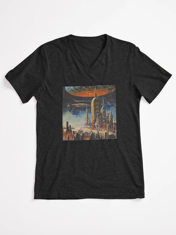Aperçu 1 sur 4. T-shirt col V avec l'œuvre Art de science-fiction rétro créée et vendue par nomiraclehere.