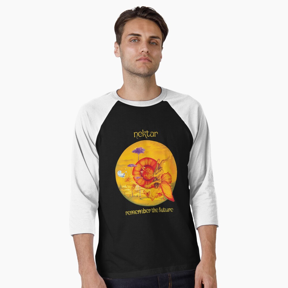 Vista previa del artículo con la obra «Camiseta ¾ estilo béisbol», diseñado y vendido por Julieneager.