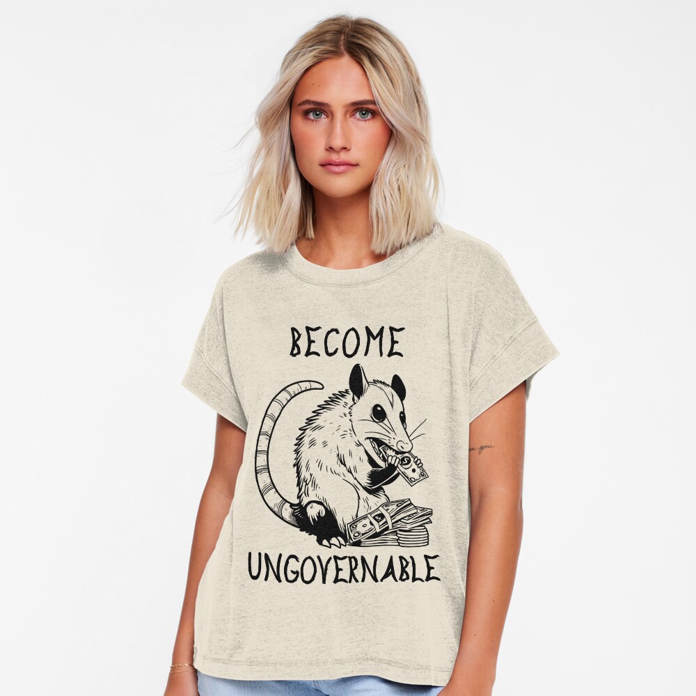 Artikel-Vorschau von Locker geschnittenes T-Shirt, designt und verkauft von SpaceDogLaika.