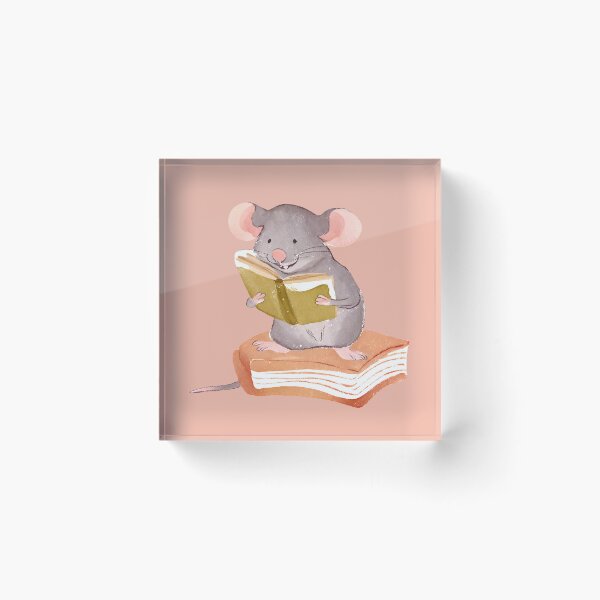 Aperçu de l'œuvre Livre de lecture mignon de souris aquarelle créée et vendue par FarmOfCuties.
