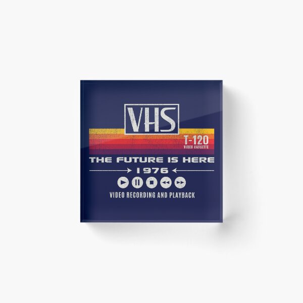 Item preview, VHS El futuro está aquí 1976 Dks desgastados designed and sold by Alema Art.