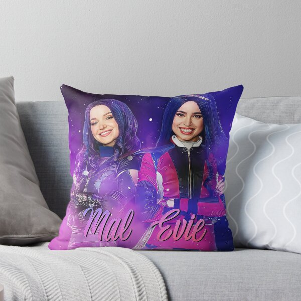 Item preview, Mal y Evie - Descendientes 3 designed and sold by Arte Enchanted.
