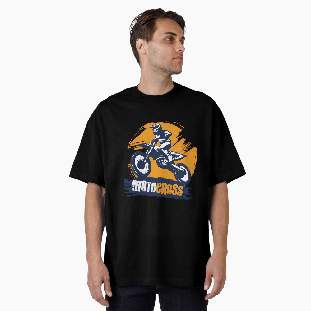 Vista previa del artículo con la obra «Camiseta oversize», diseñado y vendido por Nazihokshi.