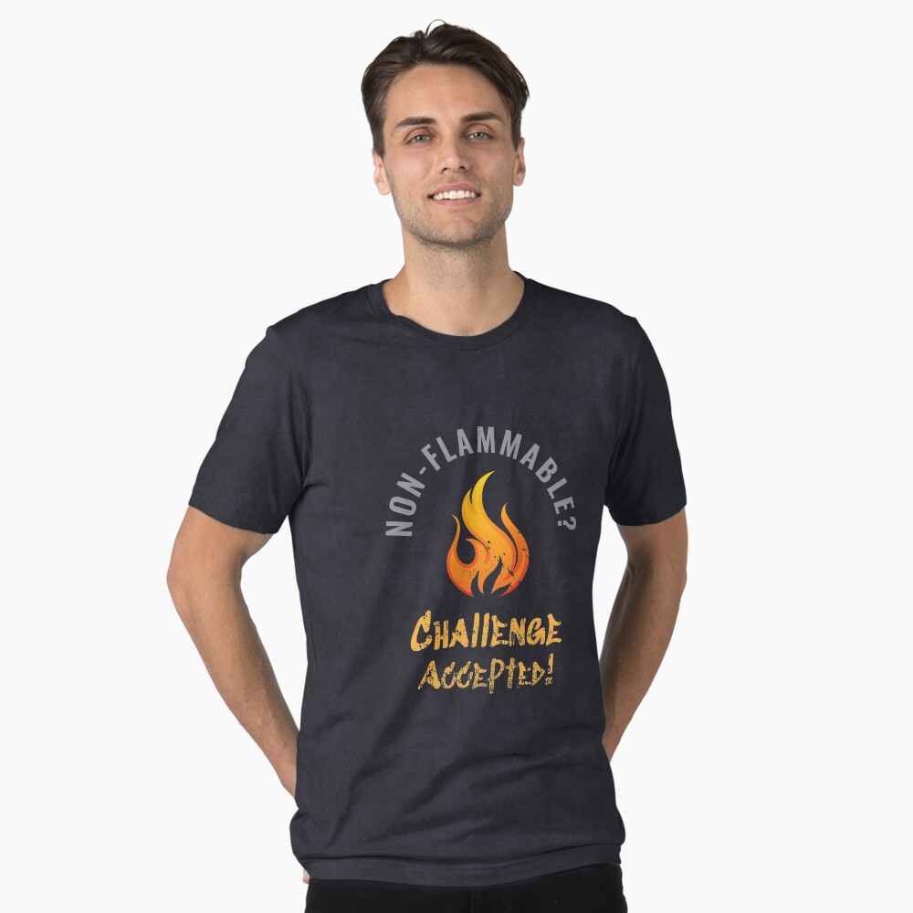 Vista previa del artículo con la obra «Camiseta vintage con efecto desgastado», diseñado y vendido por PrintPress.