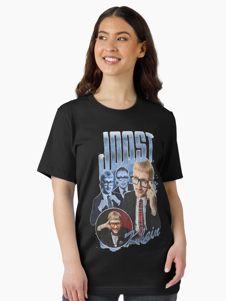 Aperçu 3 sur 7. T-shirt essentiel avec l'œuvre Concours Eurovisions de la chanson Joost Klein 2024 Pays-Bas créée et vendue par DrowningPool.