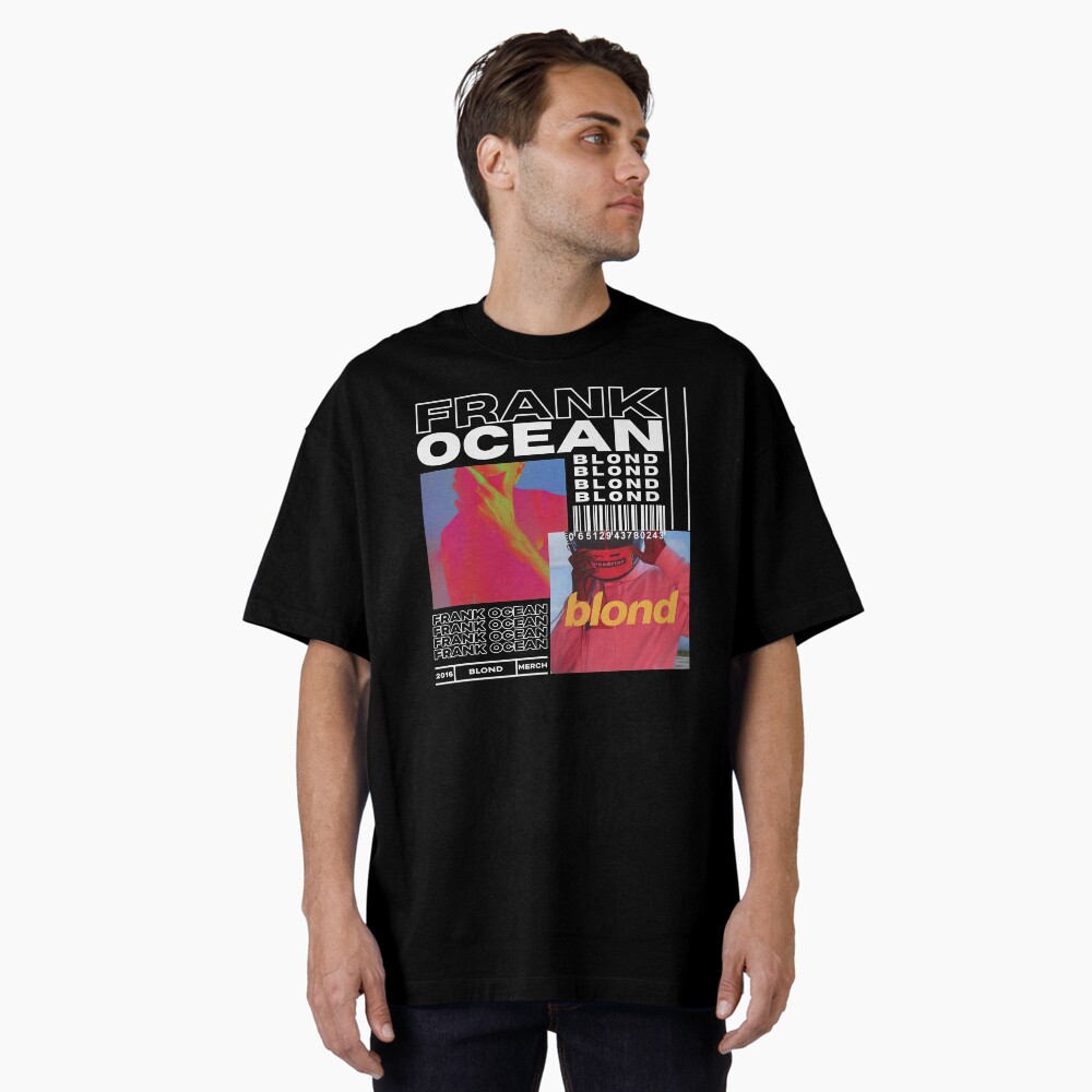 Aperçu de l'œuvre T-shirt oversize créée et vendue par DiamondMi1187.