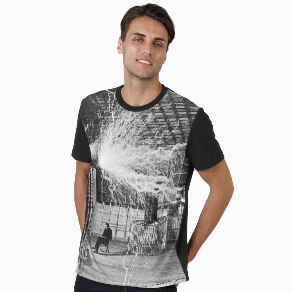 Vista previa del artículo con la obra «Camiseta gráfica», diseñado y vendido por alphaville.