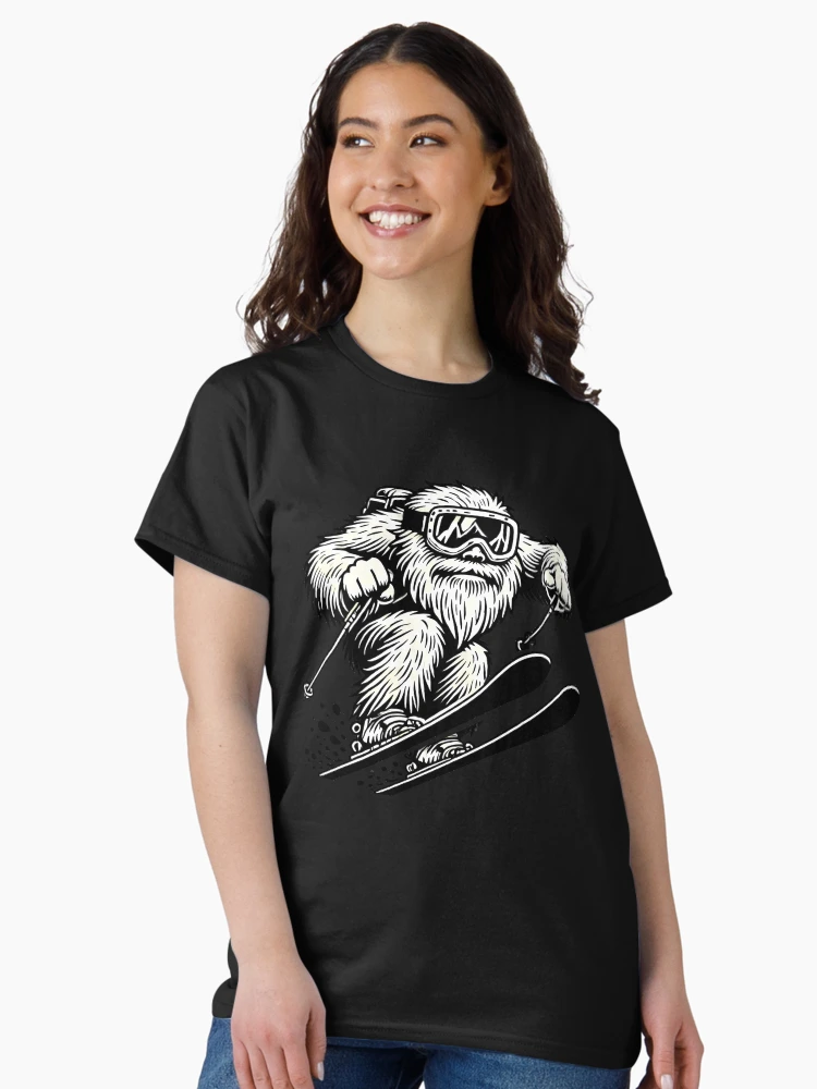 Imagen 3 de 7, Camiseta clásica con la obra Esquí Yeti, diseñada y vendida por Funny Vintage Stickers And T-Shirts.