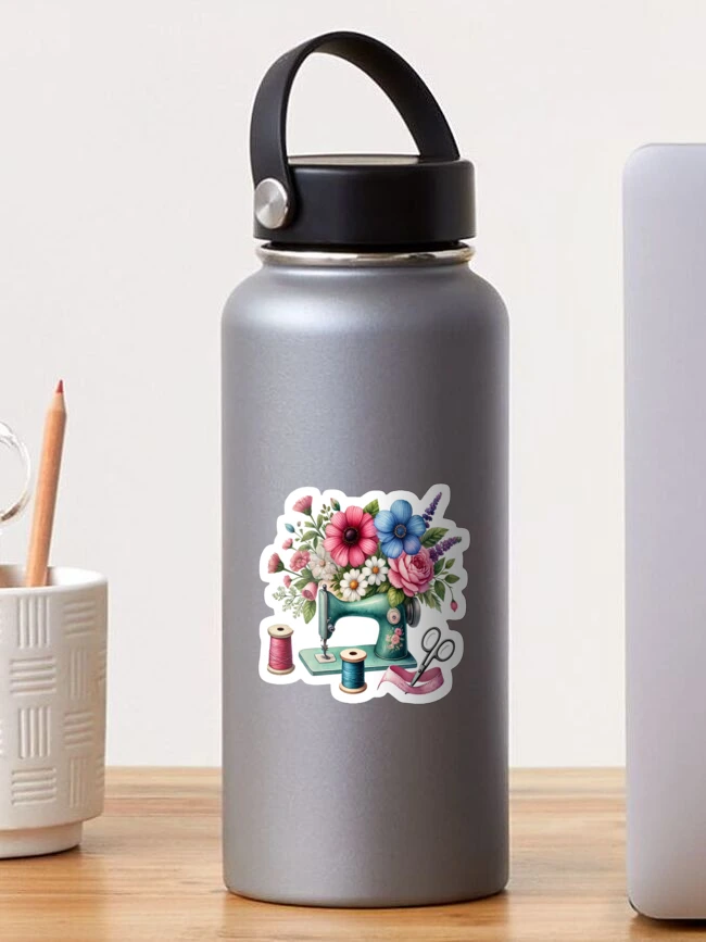 Imagen 1 de 3, Pegatina con la obra Creando costura, diseñada y vendida por clarkfraser.
