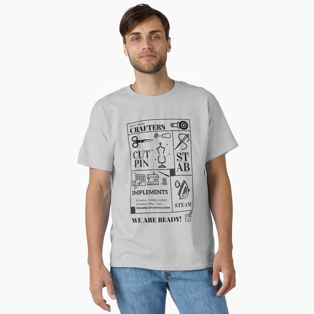 Vista previa del artículo con la obra «Camiseta clásica», diseñado y vendido por Ann Other Idea.