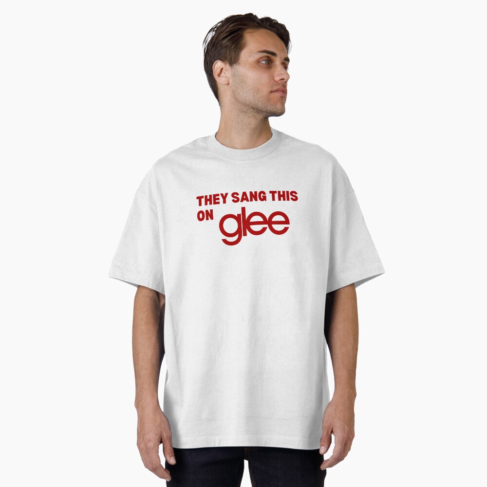 Aperçu de l'œuvre T-shirt oversize créée et vendue par BookwormDesigns.