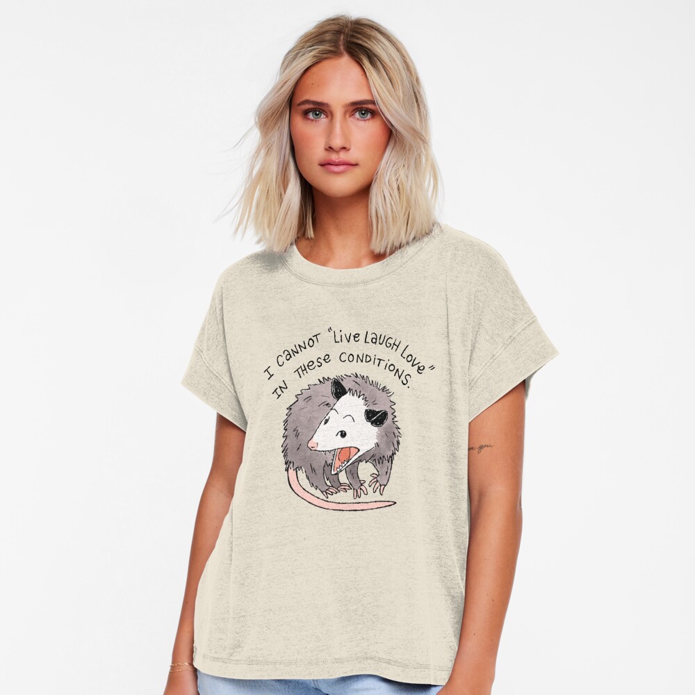 Vista previa del artículo con la obra «Camiseta relajada», diseñado y vendido por heyouwitheface.