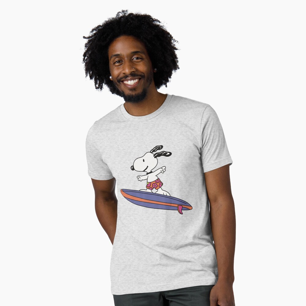 Aperçu de l'œuvre T-shirt ultra doux créée et vendue par CheylaDesigns.